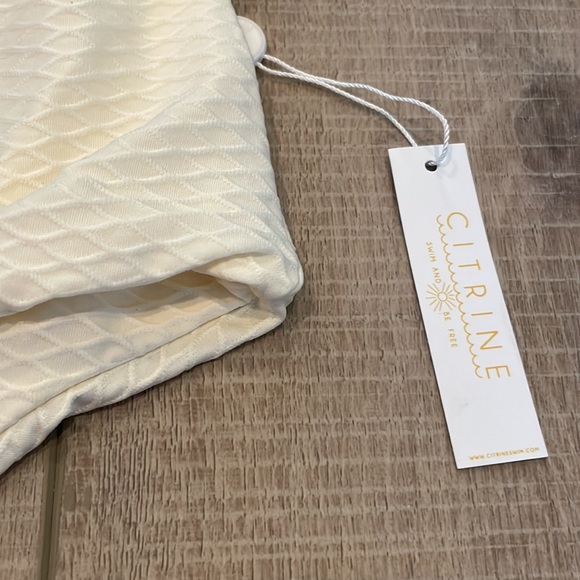 Citrine Alice High-Waisted Ruffle Bikini Bottoms Ivory Large NWT - Picture 7 of 10